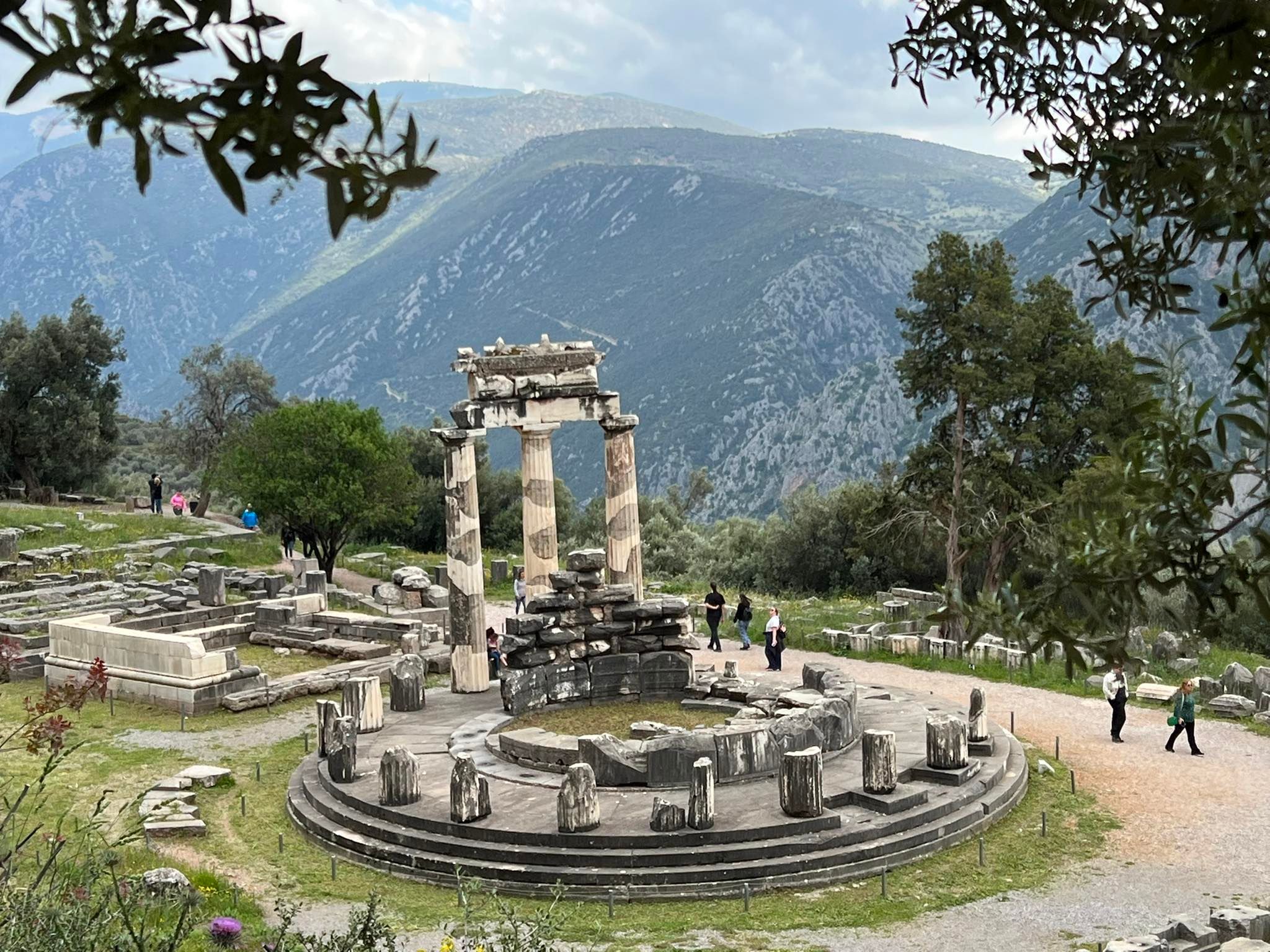 Delphi tours from Thessaloniki